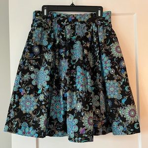 Full A-line Knee Length Skirt Size L